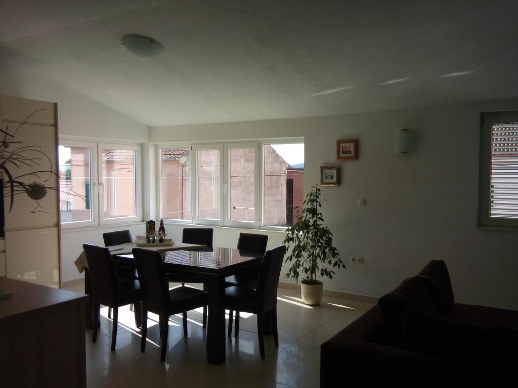 Adriatic Rose Apartment Turanj Exterior foto
