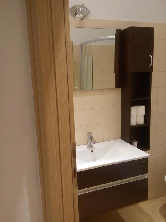 Adriatic Rose Apartment Turanj Exterior foto